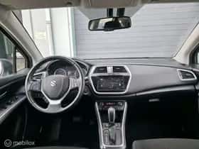 Suzuki S-Cross (2019) thumbnail 12