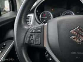 Suzuki S-Cross (2019) thumbnail 14