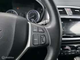 Suzuki S-Cross (2019) thumbnail 15