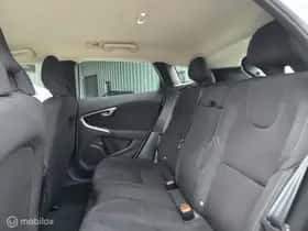 Volvo V40 thumbnail 11