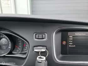 Volvo V40 thumbnail 18