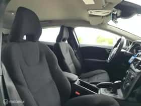 Volvo V40 thumbnail 8