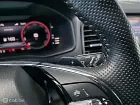 Škoda Karoq (2023) thumbnail 19