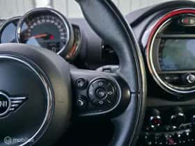 MINI Clubman (2019) thumbnail 16