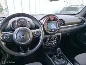 MINI Clubman (2019) thumbnail 18
