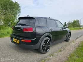 MINI Clubman (2019) thumbnail 4