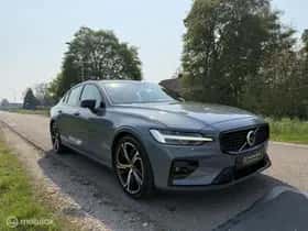 Volvo S60 (2023) thumbnail 4