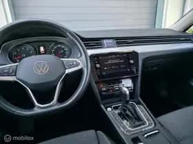 Volkswagen Passat (2023) thumbnail 19