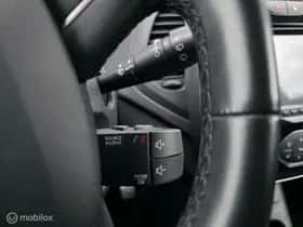 Renault Captur (2018) thumbnail 16