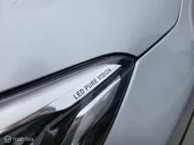 Renault Captur (2018) thumbnail 25