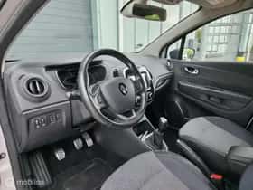 Renault Captur (2018) thumbnail 6