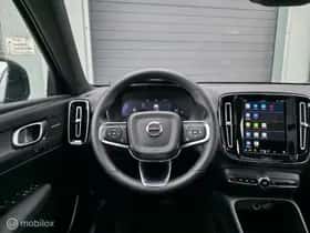Volvo XC40 (2025) thumbnail 18