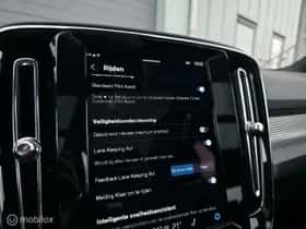 Volvo XC40 (2025) thumbnail 28