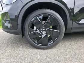 Volvo XC40 (2025) thumbnail 33