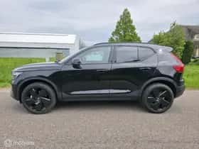 Volvo XC40 (2025) thumbnail 40