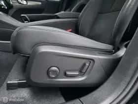 Volvo XC40 (2025) thumbnail 9