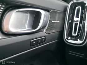 Volvo XC40 (2025) thumbnail 10