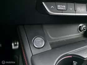 Audi A4 (2017) thumbnail 22