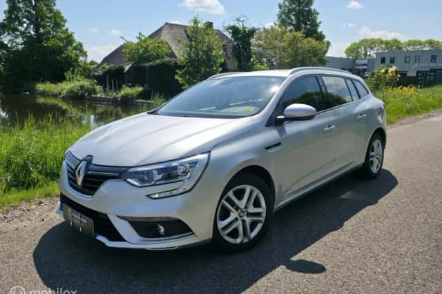 Renault Mégane (2017) thumbnail 1