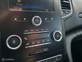Renault Mégane (2017) thumbnail 20
