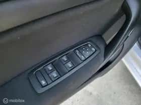 Renault Mégane (2017) thumbnail 24