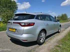 Renault Mégane (2017) thumbnail 4