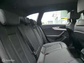 Audi A4 (2021) thumbnail 12