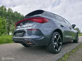 CUPRA Leon (2022) thumbnail 36