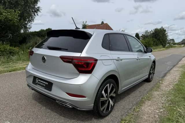 Volkswagen Polo (2023) thumbnail 4