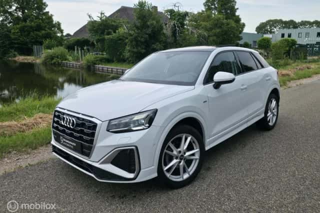 Audi Q2 (2024) thumbnail 1