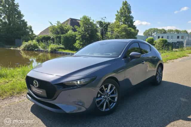 Mazda 3 (2023) thumbnail 1