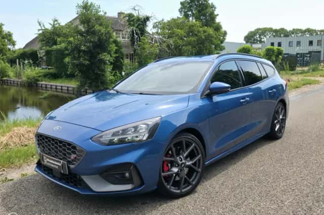 Ford Focus (2020) thumbnail 1