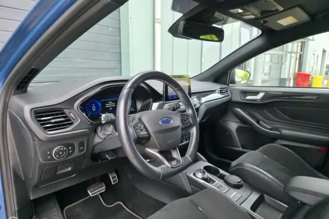 Ford Focus (2020) thumbnail 6
