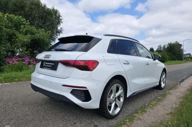 Audi A3 (2024) thumbnail 4
