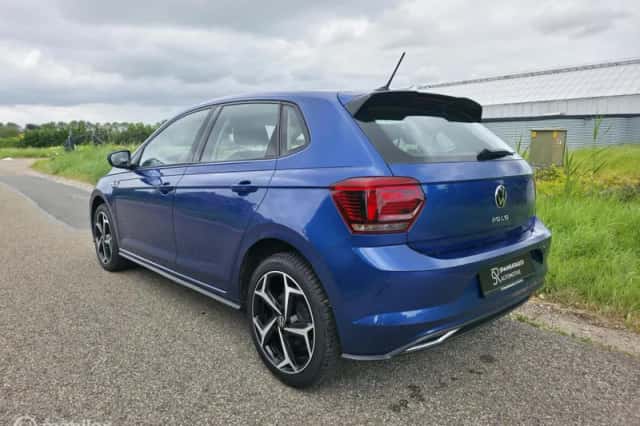 Volkswagen Polo (2021) thumbnail 2
