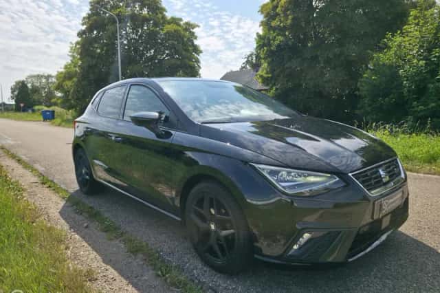 SEAT Ibiza (2021) thumbnail 3
