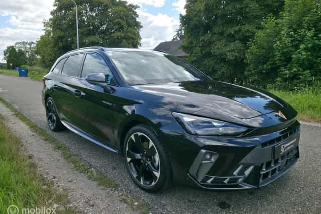 CUPRA Leon Sportstourer (2021) thumbnail 4