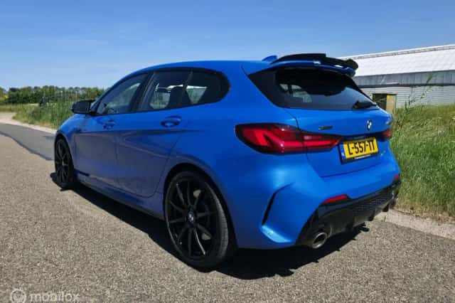 BMW 1-Serie (2021) thumbnail 2