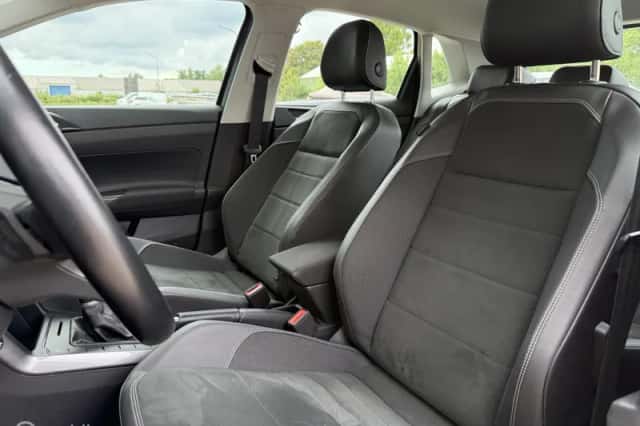 Volkswagen Polo (2024) thumbnail 6