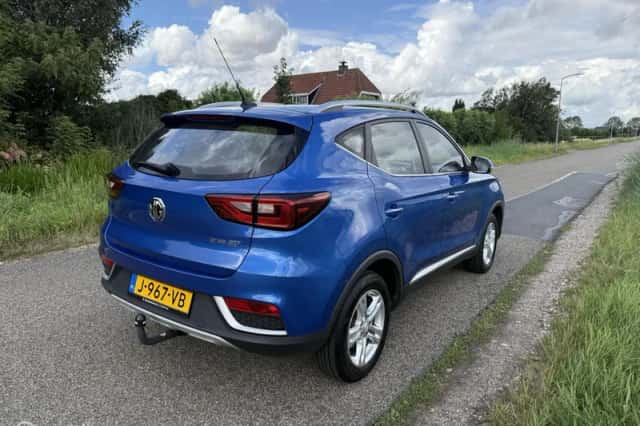 MG ZS EV (2020) thumbnail 4