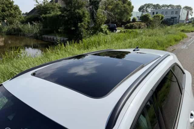 SEAT Leon (2022) thumbnail 2