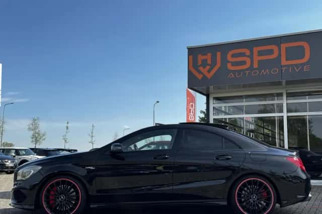 Mercedes-Benz CLA-Klasse (2015) thumbnail 3