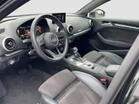 Audi A3 (2016) thumbnail 10