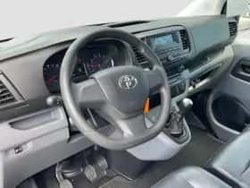 Toyota Proace (2016) thumbnail 2