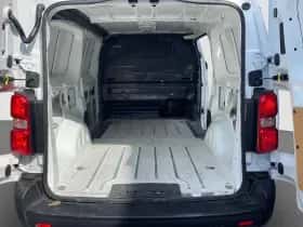 Toyota Proace (2016) thumbnail 16