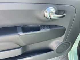 Fiat 500 (2014) thumbnail 9