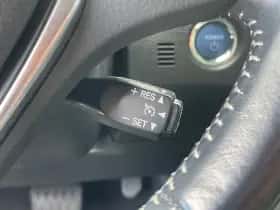 Toyota Auris (2018) thumbnail 15