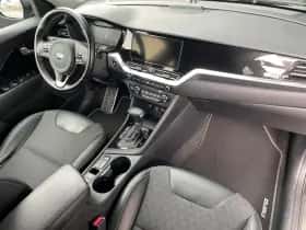 Kia Niro (2019) thumbnail 2