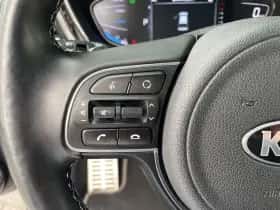 Kia Niro (2019) thumbnail 12