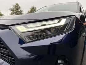Toyota RAV4 (2019) thumbnail 16